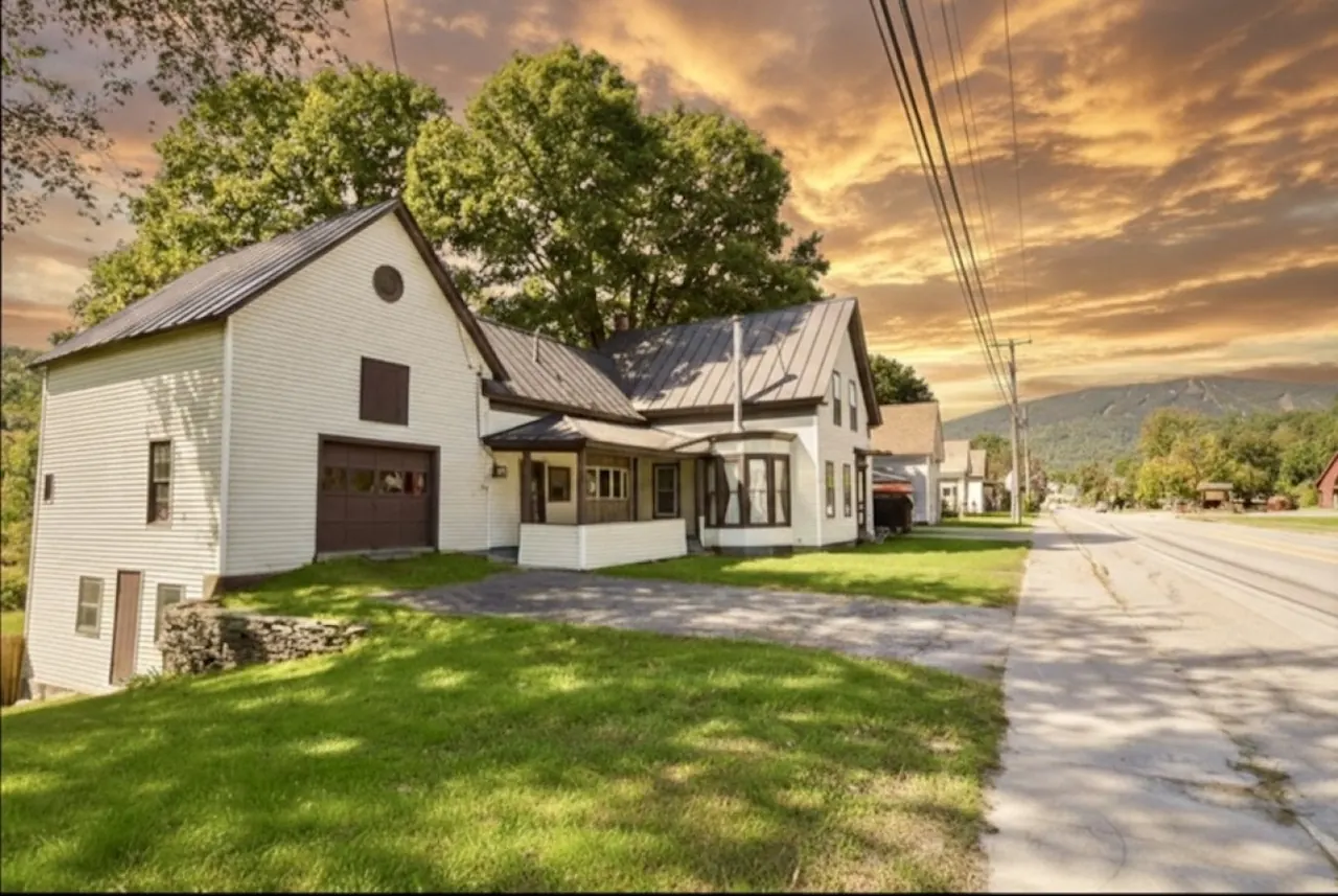 The Bear’s Den and driveway on Main Street in downtown Ludlow, Vermont